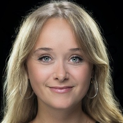 Anna Zervos